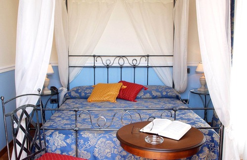 Montecatini Terme Casa | Petit Château