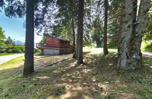 Montcel Chalet De Esquí | Petit chalet douillet au Revard – Idéal pour un séjour au calme