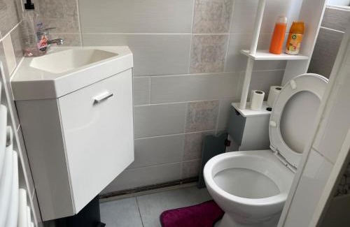 Belle-Eglise Apartamento | Petite maison cosy au fond du jardin