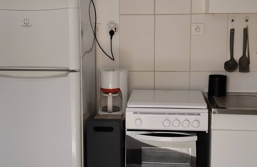 Gargenville Casa | Petite Maison de 25 m Carré au Calme, Paisible. Derrière Cour des Propriétaires