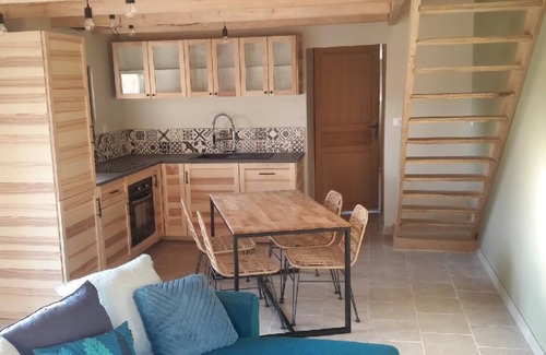 Eygalieres Casa | Petite Maison DE Charme AU Milieu DES Champs A 2 MIN DU Village