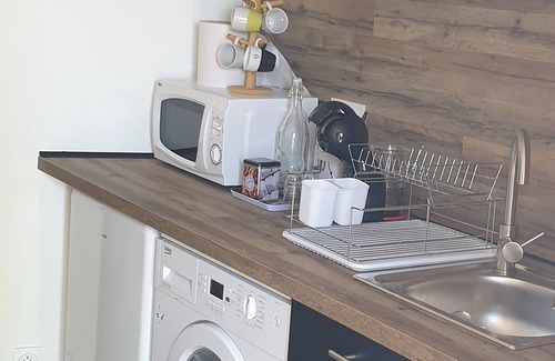 Ortiporio Casa | Petite Maison de Village Atypique, a 15 min de la Rivière et 30 min de la mer !