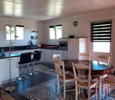 Rogues Casa | PETITE MAISON EN BOIS