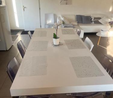 Bulgneville Apartamento | Petite maison indépendante