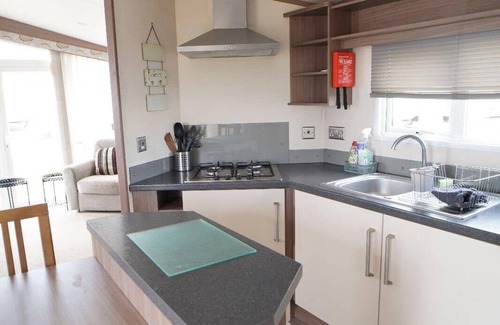 Heacham Casa | Pets Stay Free 8 Berth lux van Heacham Beach