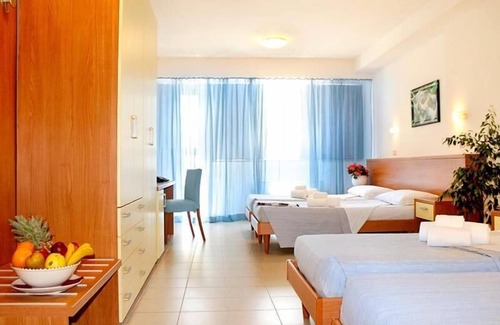 Puntone Hotel | PFA Hotel La Darsena