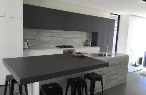 Phegans Bay Casa | Phegans Bay Waterfront Haven