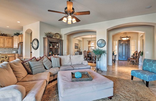 Sonoran Foothills Casa | NUEVO-Phoenix Resort Home w / Private Pool & Casita!