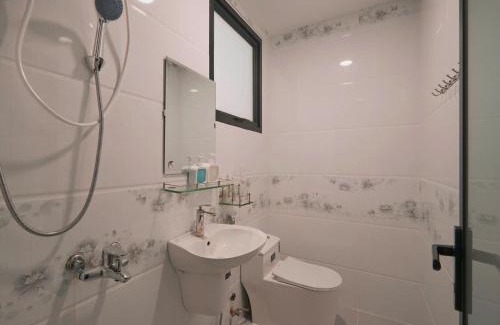 Da Lat Casa | Phong Cách Hiện Đại - View Nhà Lồng Về Đêm