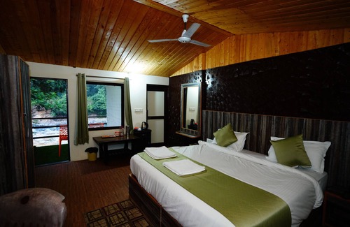 Paliyal Gaon Hotel | Phool Chatti Resort