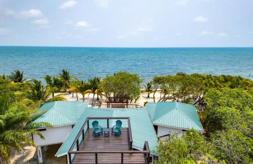 Placentia Villa | Photo Perfect-Beachfront 2 Bedroom-Infinity Pool