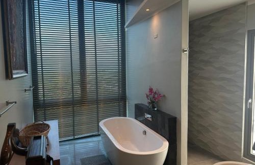 Pa Klok Villa | Phuket Private Pool Villa With Sea View Near Cape Yamu - 884M2 4 Bedrooms 8 People