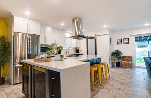 Park Scottsdale One Casa | Piña Bonita – 3BR Tropical Retreat w/ Amazing Pool