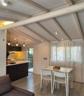 Sanremo Casa | PICCOLA CASA CON GIARDINO