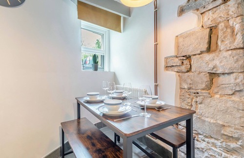 Llansteffan Cabaña | Picked for its character and charm and only a 5 minute walk to the beach.