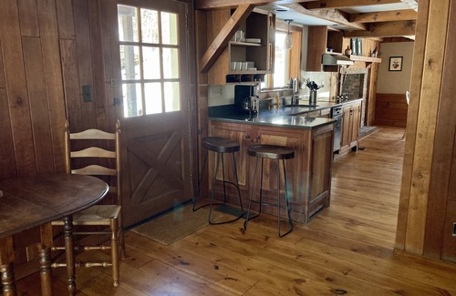 Barryville Casa | Picturesque Cabin in the Woods