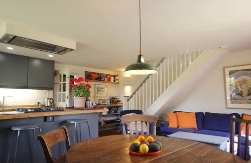 Ash Cabaña | Picturesque cottage for two in the Kent countryside - Moat Farm Cottage