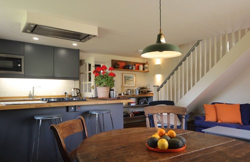 Ash Cabaña | Picturesque cottage for two in the Kent countryside - Moat Farm Cottage