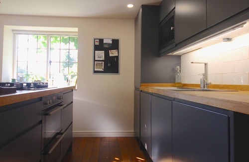 Ash Cabaña | Picturesque cottage for two in the Kent countryside - Moat Farm Cottage