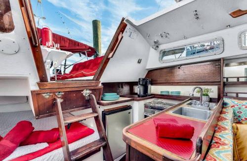 St. Augustine Alquiler De Eote | Picturesque Equipped Boat Rental Incredible for a Relaxing Getaway in Florida