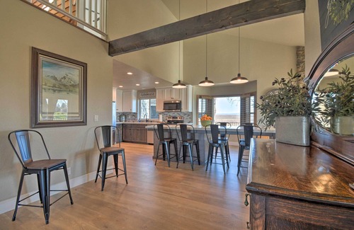 Peters Casa | Picturesque Farmhouse on Working Almond Ranch