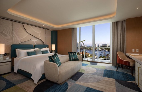 Barrier Island Hotel | Pier Sixty-Six (Pier 66)