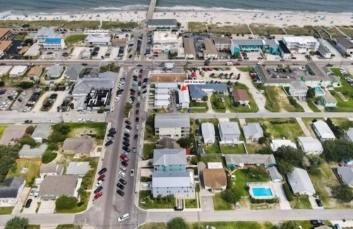 Kure Beach Apartamento | Pier View Apt 5 - Quaint Studio Located In The Heart Of Kure Beach Villa by Redawning