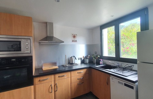 Saint-Vincent-de-Barres Apartamento | Pierre Plantée: Nature and heated pool