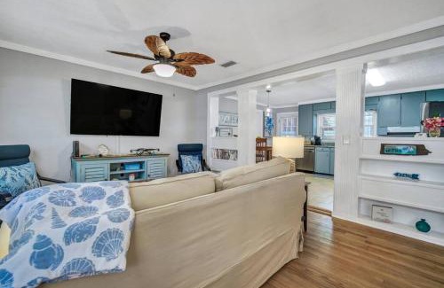 Saint Simons Island Casa | Pierside Retreat Saint Simons Island 3BR Sleeps 8