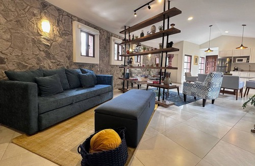Santeagueda Apartamento | Pietro Santo