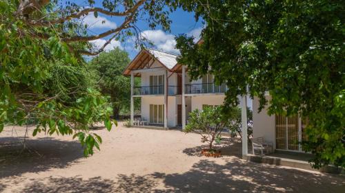 Irrakkakandi Complejo | Pigeon Island Beach Resort and Spa