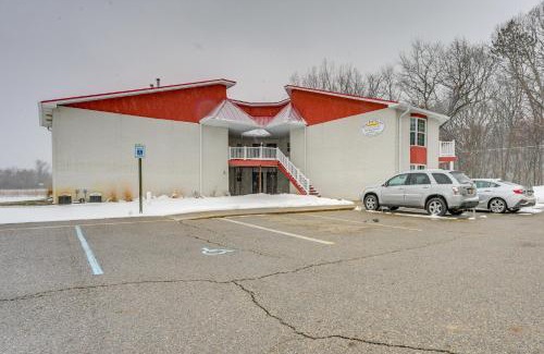 Pigeon Apartamento | Pigeon Studio, Close to Saginaw Bay Waterfront!