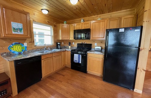 Brier Hill Casa | Pike Lodge - The Lodges at Oak Point, 1000 Islands - Right on the River!