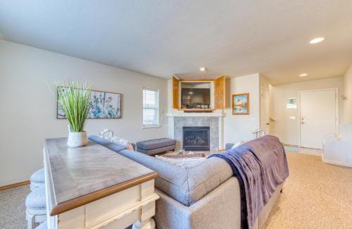Rockaway Beach Casa | Pine Beach House