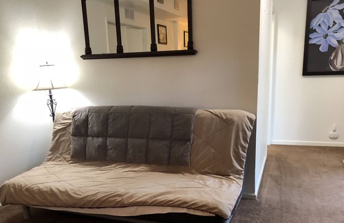 Pine Grove Casa | Pine Grove Tranquility downstairs apartment