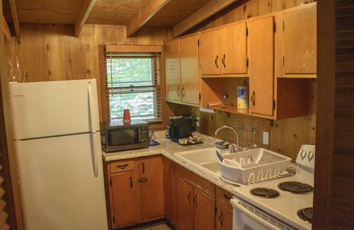 Bainbridge Cabina | Pine Lake Trout Club Cabin #8!!!