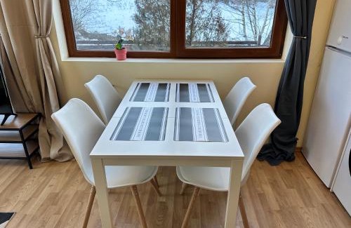 Shiligarnika Apartamento | Pine Tree - charming apartment