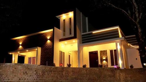 Elappara Casa | Pine Trees Home Holidays