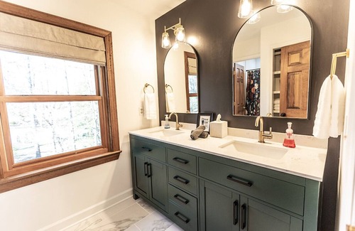 Royal Pines Casa | Pinecrest Retreat! 5Bed 3Bath home with Pool, Hot Tub & Fire Pit