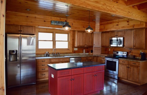 Tazewell Cabina | Pines Cabin on Norris Lake