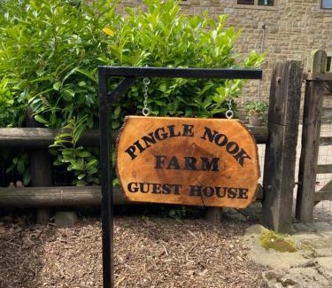 Denby Dale Apartamento | Pingle Nook Barn, Denby Dale - luxury accommodation on the farm