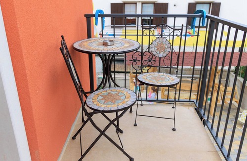 Sant'Ambrogio di Valpolicella Apartamento | PINK APARTMENT between Lake Garda and Verona