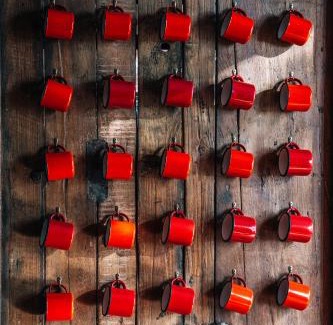 Alcalá de la Selva Hostal | PinoLentejas Mountain Hostel