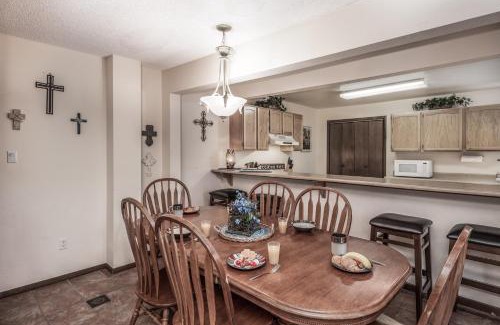 Ruidoso Apartamento | Pinon Park B22