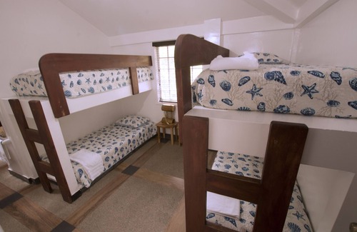 Comuna San José Casa | La Casa de Pio Pio - El Gallinero