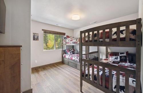 Whitefish Casa | Pioneer Peak