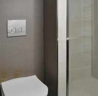 Pasalimani Apartamento | Piraeus Two Bedroom Apt The Coastal Nest