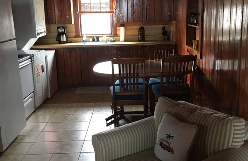Kitty Hawk Cabaña | Pirate's Quarters