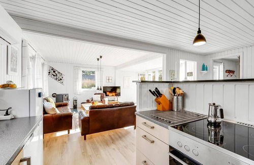 Ringkøbing-Skjern Municipality Casa | "Pirjo" - 350m to the fjord by Interhome