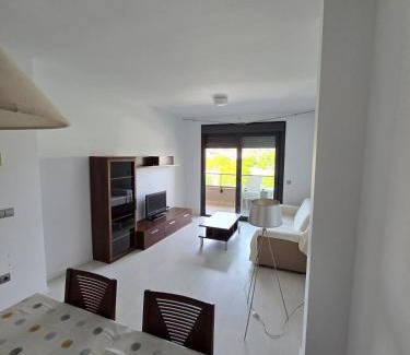 Torredembarra Apartamento | Piscina y Pádel al lado del Mar